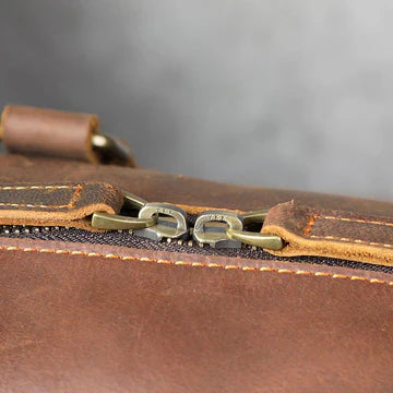 Kasrona Voyager Leather Tote